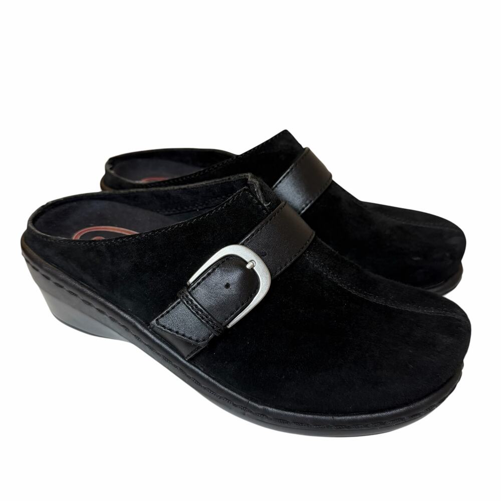 Klogs Black Suede Women’s 7M Slip Resistant Non Marking